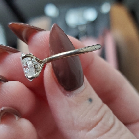 Kay Jewelers Silver Ring with Clear Stone - Picture 6 of 11